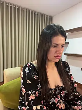 Snapshot of Alice_Biel chatting on 22, 2, 2025 Alice Biel online show from 22, 2, 2025