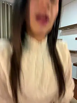 Snapshot of Alice_Biel chatting on 25, 2, 2025 Alice Biel online show from 25, 2, 2025