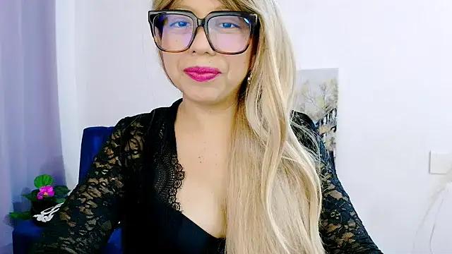 Snapshot of cielitos chatting on 22, 9, 2025 cielitos online show from 22, 9, 2025