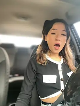 Snapshot of sexfire_lalita chatting on 16, 10, 2025 sexfire lalita online show from 16, 10, 2025