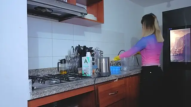 Snapshot of sexfire_lalita chatting on 17, 11, 2025 sexfire lalita online show from 17, 11, 2025