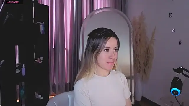 Snapshot of sexfire_lalita chatting on 27, 11, 2025 sexfire lalita online show from 27, 11, 2025