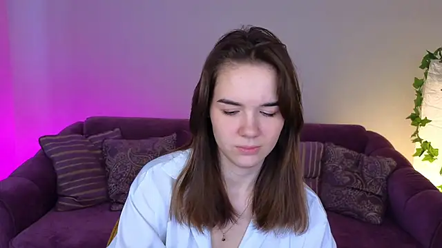 LindaRobertz online show from 24, 1, 2025