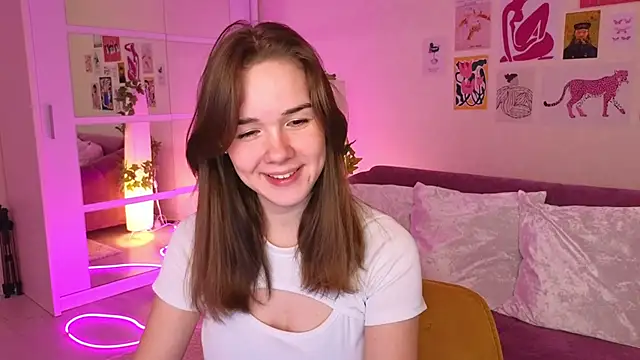 LindaRobertz online show from 26, 2, 2025