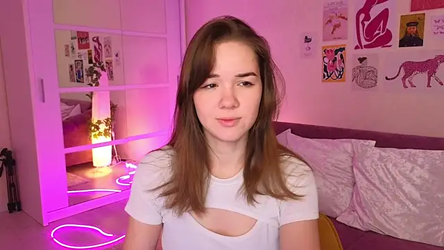 LindaRobertz online show from 27, 2, 2025