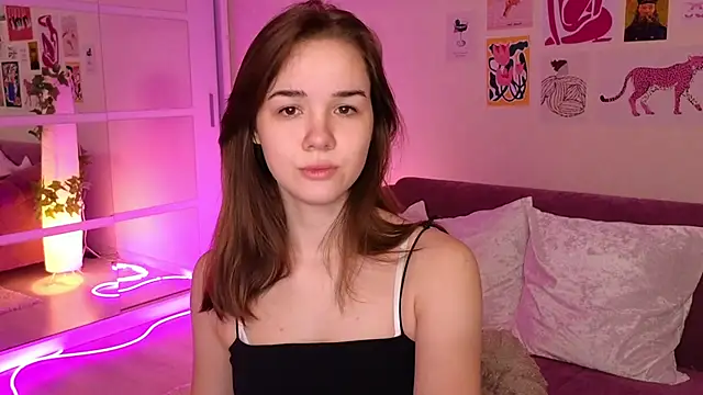 LindaRobertz online show from 2, 3, 2025