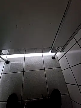 Warumnicht1980 online show from 10, 3, 2025