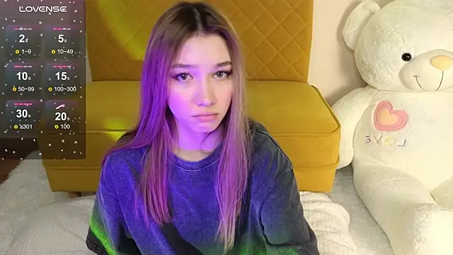 LuxuryGirl   online show from 14, 1, 2025