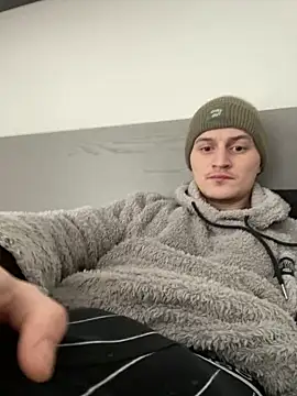 Snapshot of sunnyboy25 chatting on 17, 2, 2026 sunnyboy25 online show from 17, 2, 2026