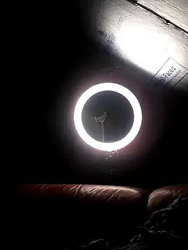 Snapshot of fitguy7124u chatting on 26, 11, 2025 fitguy7124u online show from 26, 11, 2025