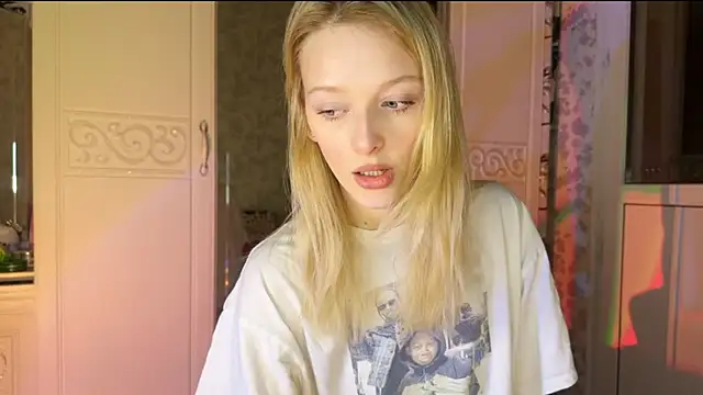 Evvie Summn1 online show from 2, 3, 2025