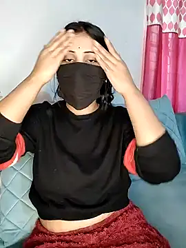 Kritika Hotty online show from 7, 2, 2025