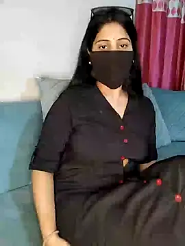 Kritika Hotty online show from 17, 2, 2025