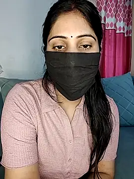 Kritika Hotty online show from 11, 3, 2025