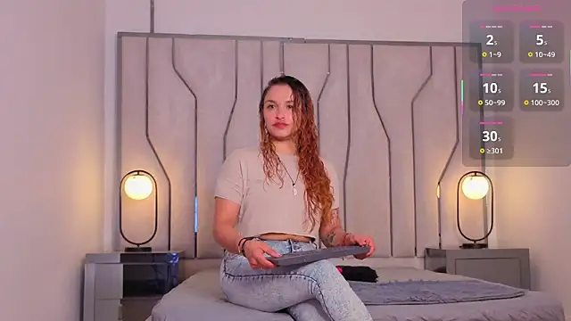 Snapshot of MAISE_HILL1 chatting on 14, 3, 2026 MAISE HILL1 online show from 14, 3, 2026