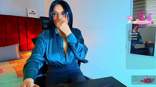 Zuzana21 online show from 28, 10, 2025