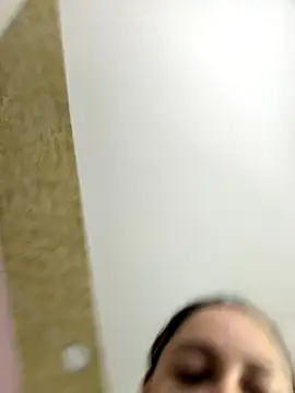 Snapshot of PandoraRider chatting on 29, 10, 2025 PandoraRider online show from 29, 10, 2025