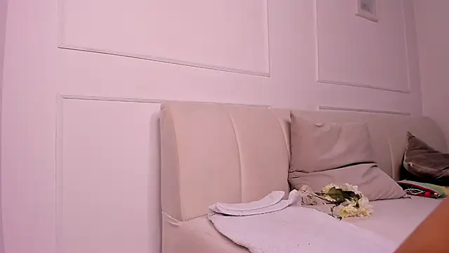 Snapshot of april_higgins chatting on 1, 2, 2025 april higgins online show from 1, 2, 2025