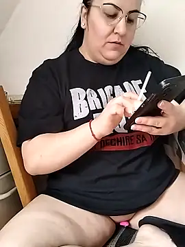 Tamara1955 online show from 2, 2, 2026