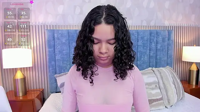 pretty sunlight  online show from 23, 11, 2025