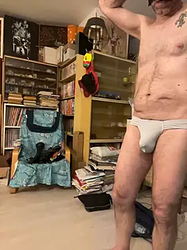 Snapshot of lucboyslam chatting on 22, 2, 2025 lucboyslam online show from 22, 2, 2025