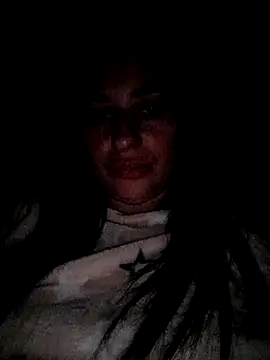 Snapshot of YuliannaFox chatting on 28, 10, 2025 YuliannaFox online show from 28, 10, 2025