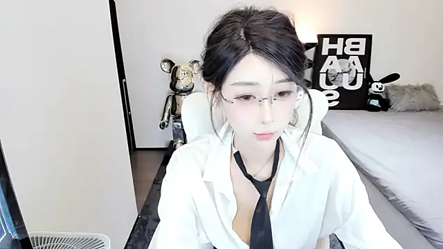 Snapshot of bdbdzs chatting on 11, 2, 2025 bdbdzs online show from 11, 2, 2025