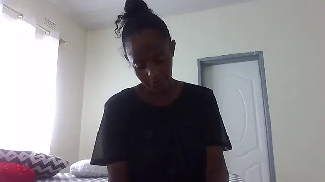 Snapshot of sweets_80 chatting on 1, 3, 2026 sweets 80 online show from 1, 3, 2026