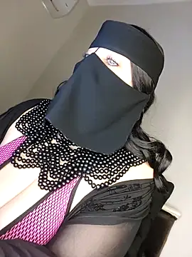 Snapshot of -Arab_milf- chatting on 29, 1, 2025 -Arab milf- online show from 29, 1, 2025