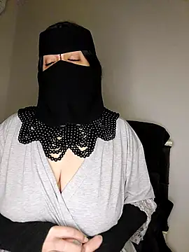 Snapshot of -Arab_milf- chatting on 12, 2, 2025 -Arab milf- online show from 12, 2, 2025