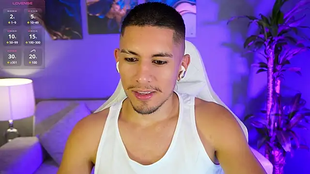 Aaronfox x online show from 6, 1, 2025