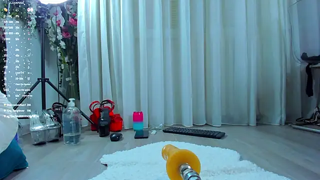 VivienCarter online show from 4, 1, 2025