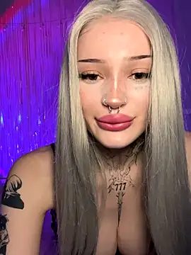 madelinexx online show from 17, 11, 2025