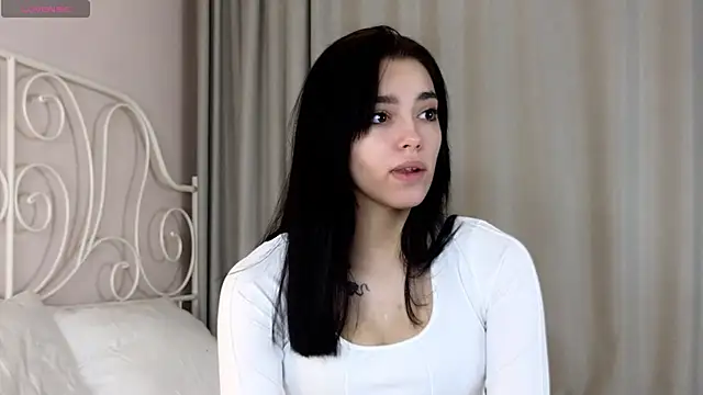 Snapshot of WildaBendell chatting on 6, 3, 2025 WildaBendell online show from 6, 3, 2025