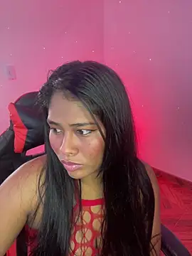 Snapshot of hurren_pasha chatting on 14, 2, 2025 hurren pasha online show from 14, 2, 2025