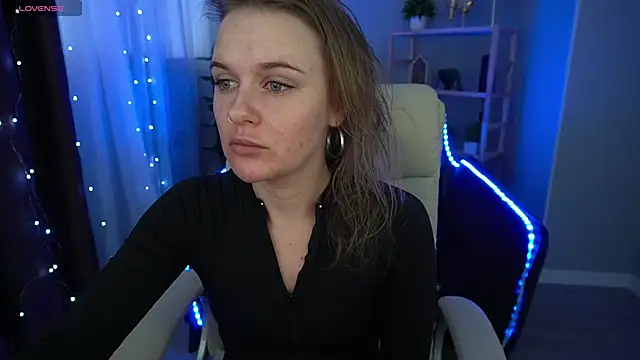 Snapshot of MaribelRiverr_ chatting on 11, 1, 2025 MaribelRiverr online show from 11, 1, 2025