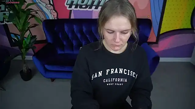 MaribelRiverr  online show from 21, 10, 2025