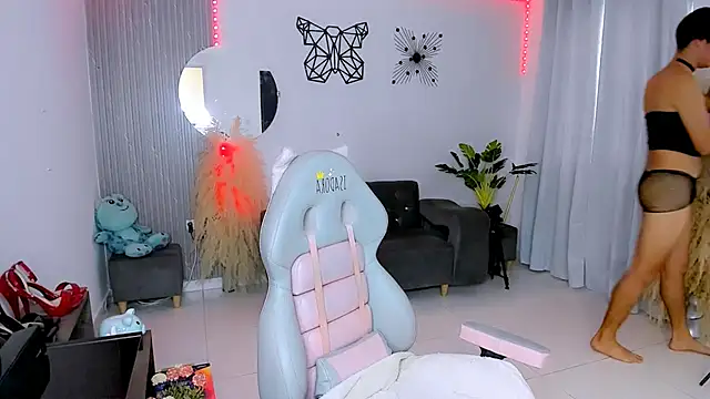 melany  sweet  online show from 14, 11, 2025