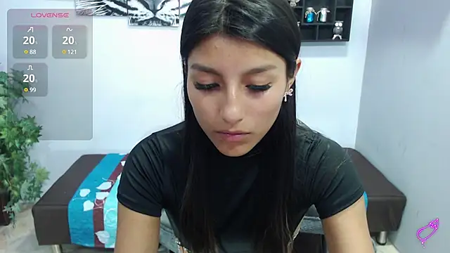 Cailee Mansour online show from 4, 12, 2024