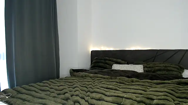 ElizabethAC online show from 9, 2, 2026