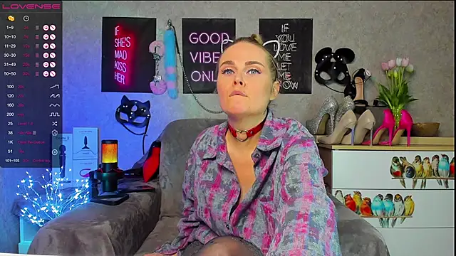 HannaKorsak online show from 17, 12, 2024