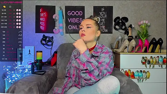 HannaKorsak online show from 18, 12, 2024