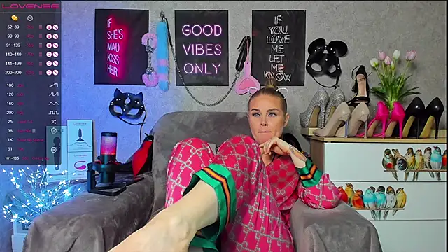 HannaKorsak online show from 16, 1, 2025