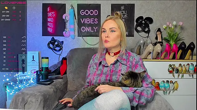 HannaKorsak online show from 4, 2, 2025