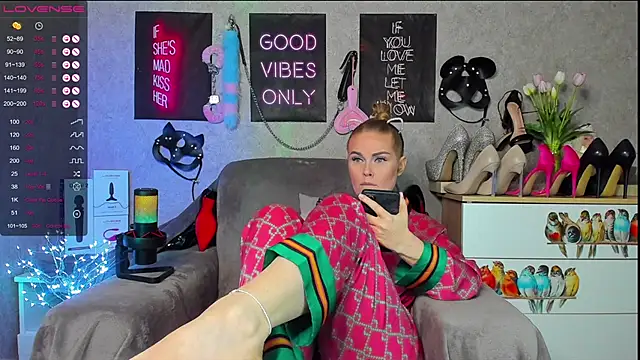 HannaKorsak online show from 26, 2, 2025