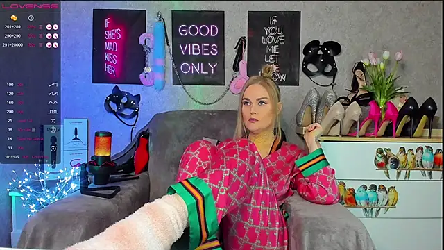 HannaKorsak online show from 11, 3, 2025