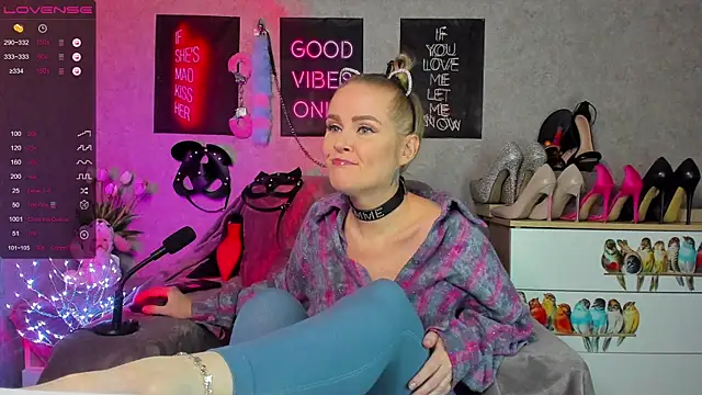 HannaKorsak online show from 8, 9, 2025