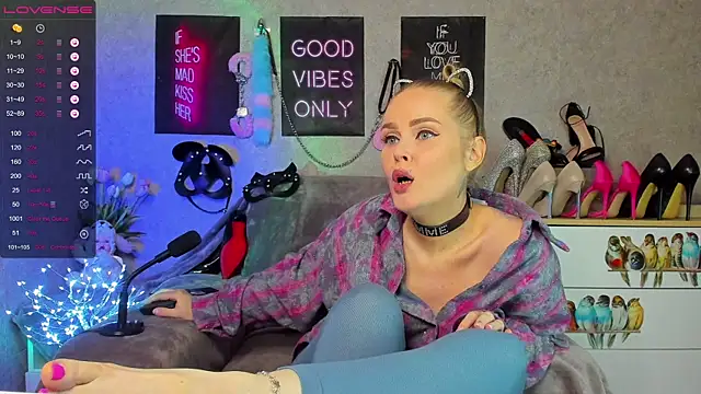 HannaKorsak online show from 27, 9, 2025