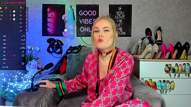 HannaKorsak online show from 29, 9, 2025