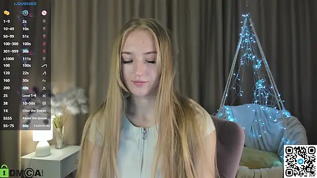 Stacy River online show from 9, 10, 2025